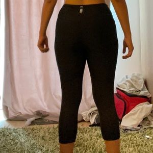 UNDER ARMOUR LEGGINGS black
